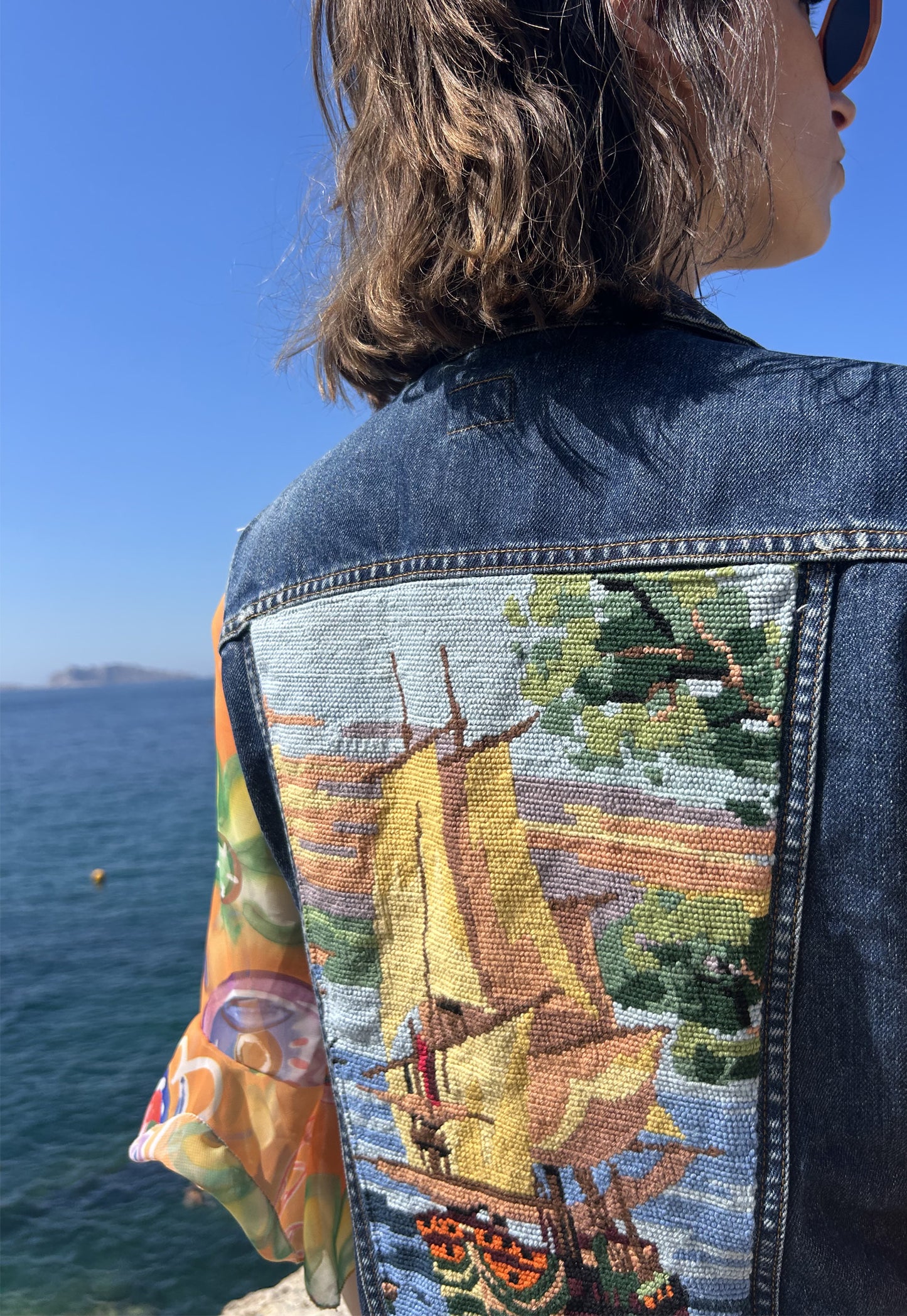 Upcycled Sleeveless Jacket La Caravelle (S)