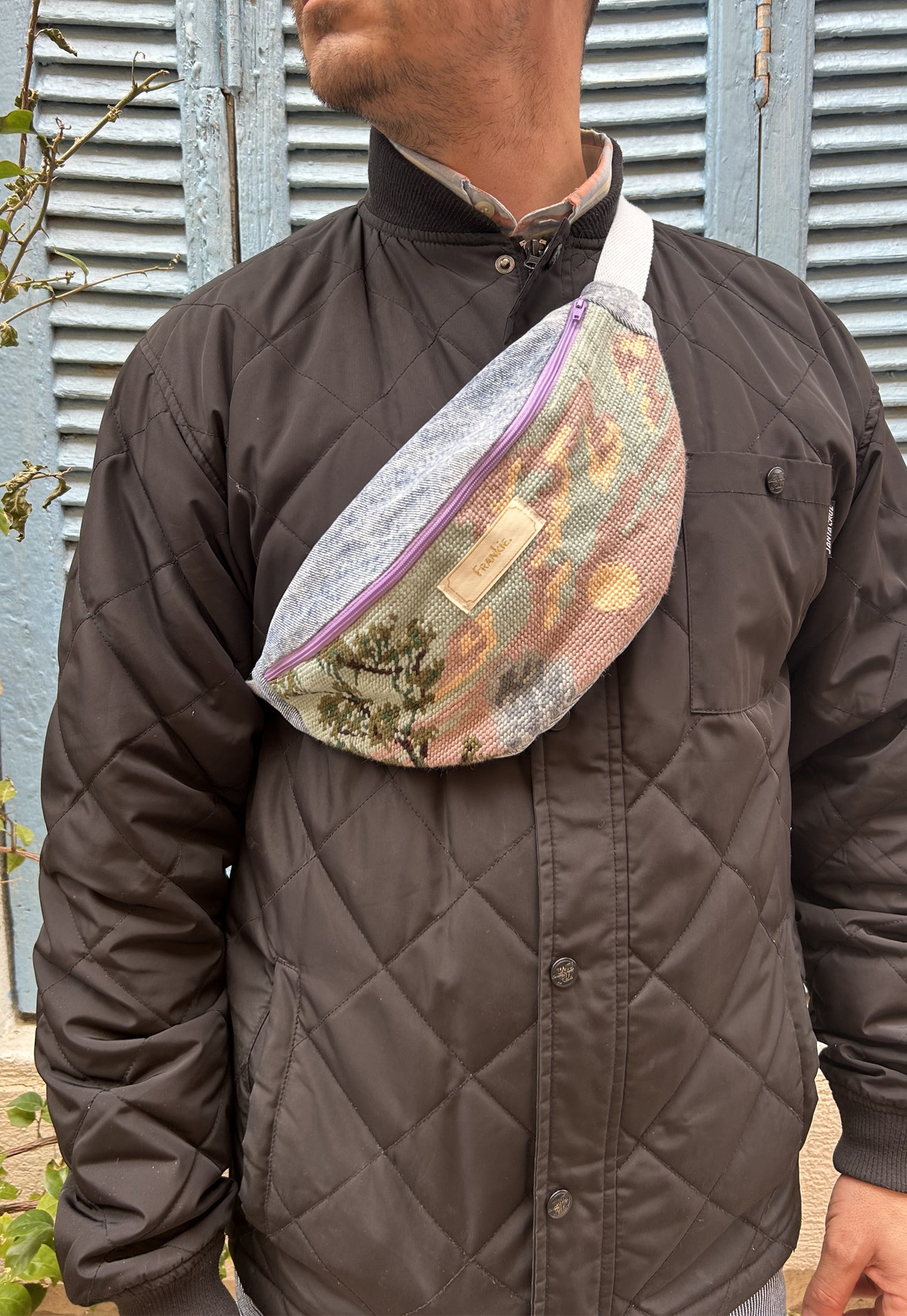 Upcycled bum bag Joe