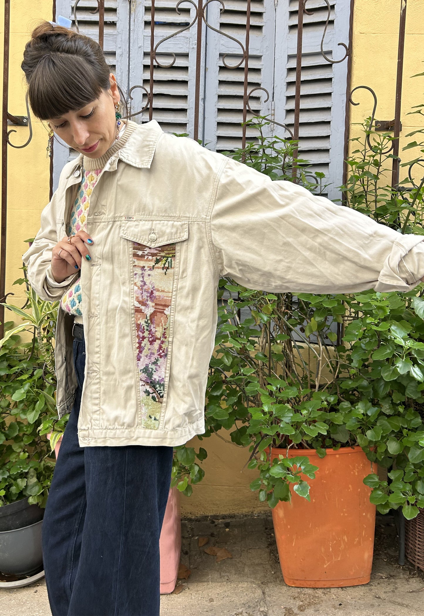 Upcycled jacket Peacock and wisteria (L)