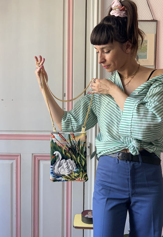 Upcycled chain bag Colette