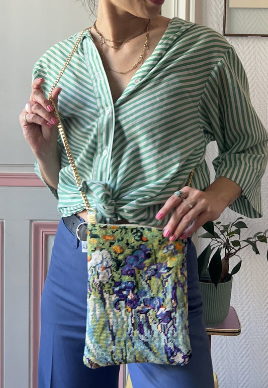 Upcycled chain bag Colette