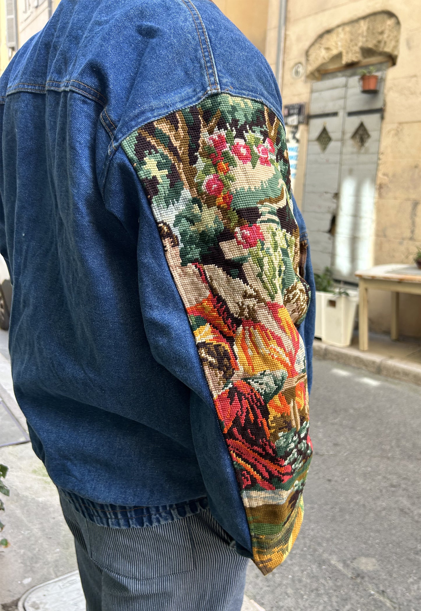 Upcycled Jacket Romance (L)