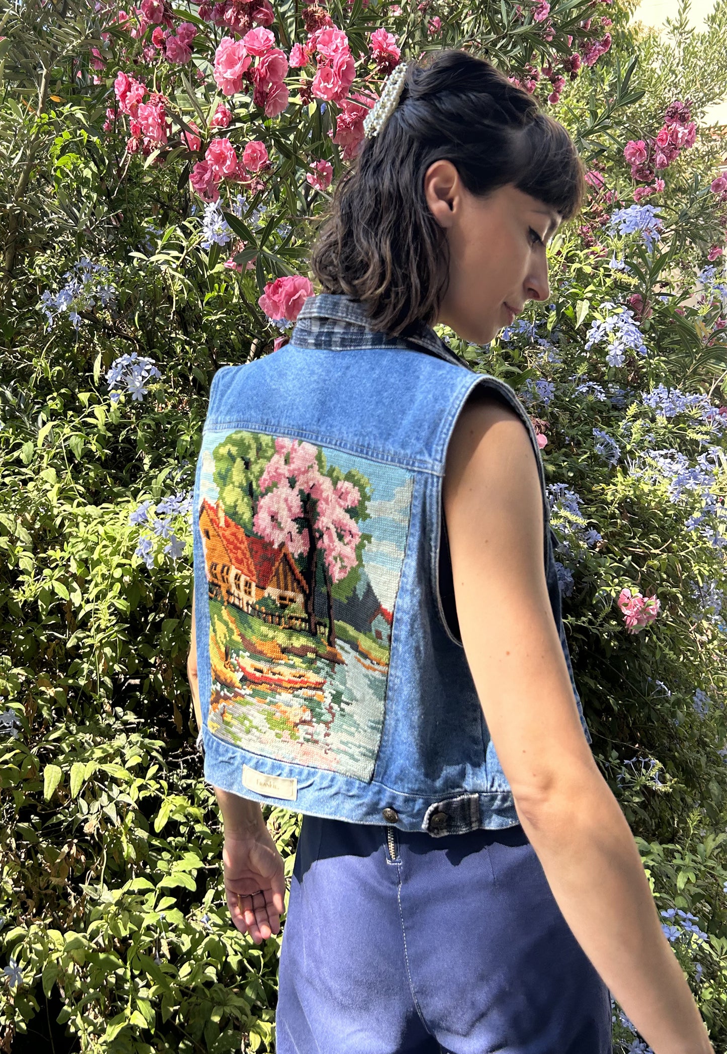Upcycled Sleeveless Jacket Cherry Blossom(XS)
