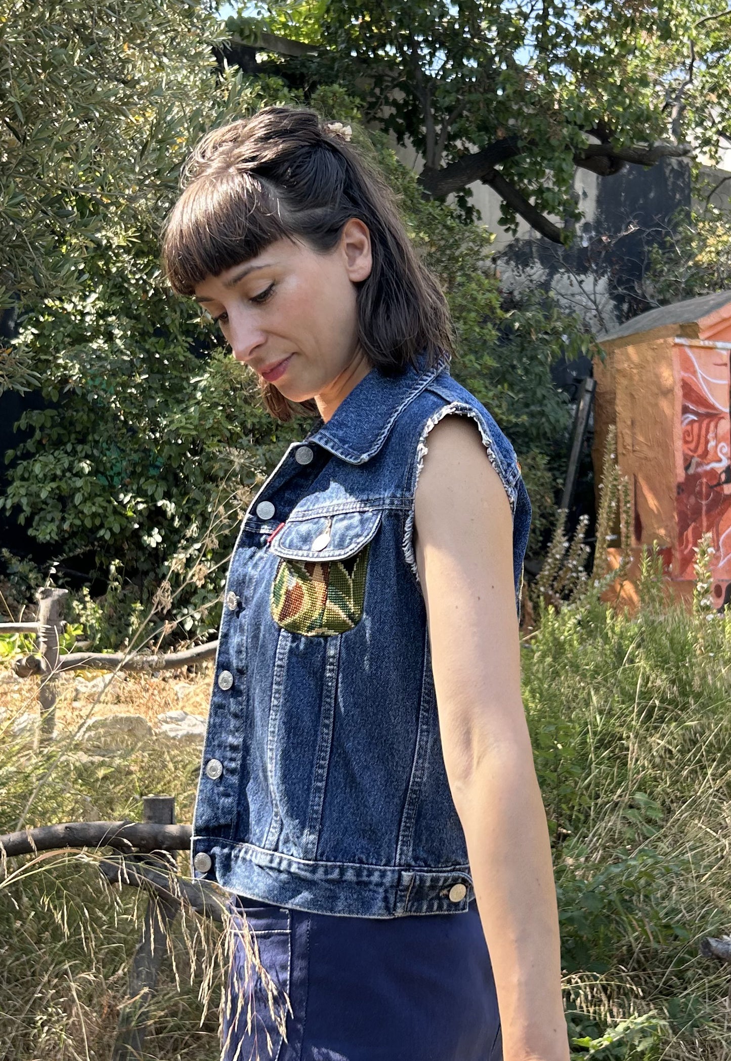 Upcycled Sleeveless Jacket Tropical (XS/S)