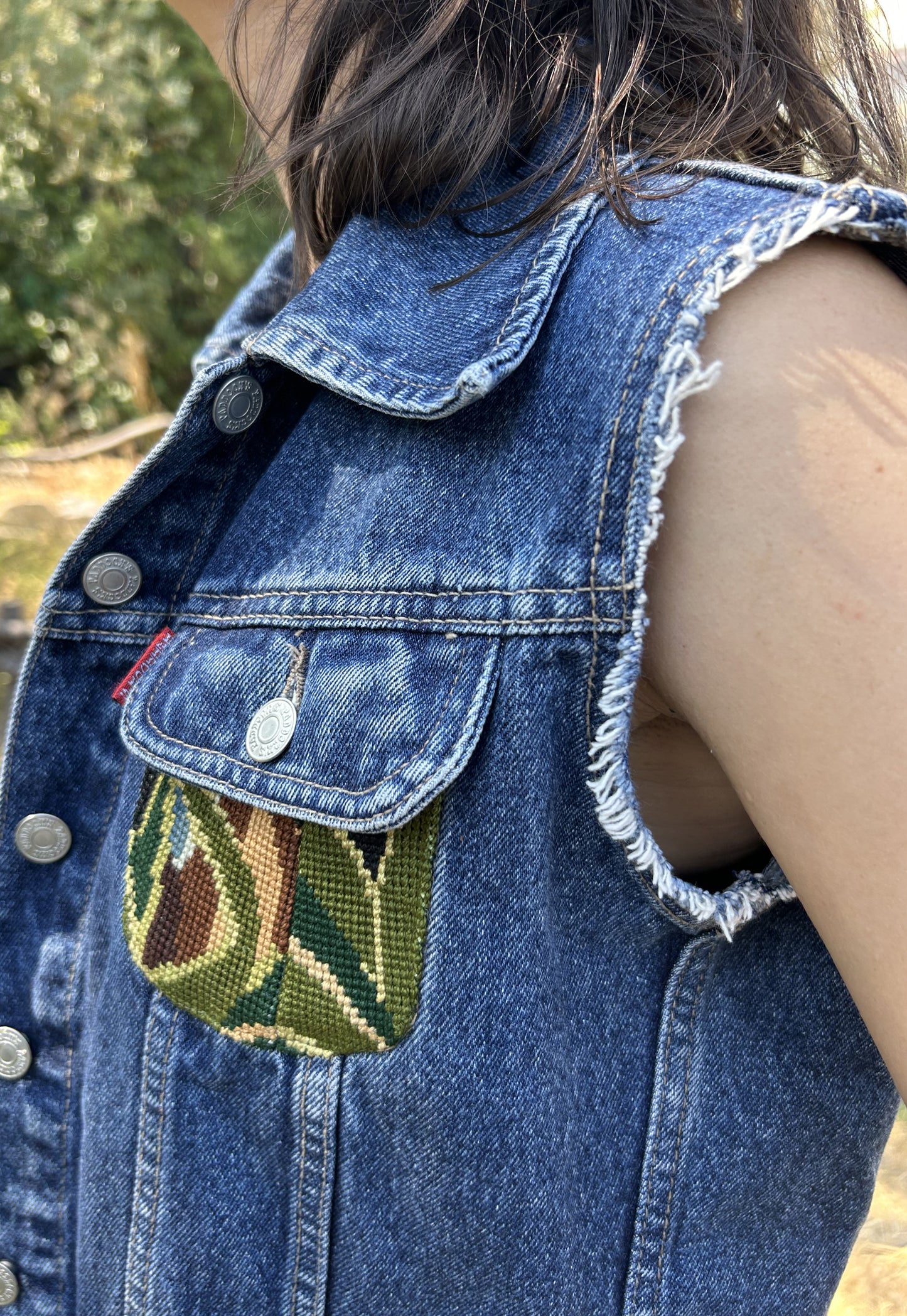 Upcycled Sleeveless Jacket Tropical (XS/S)