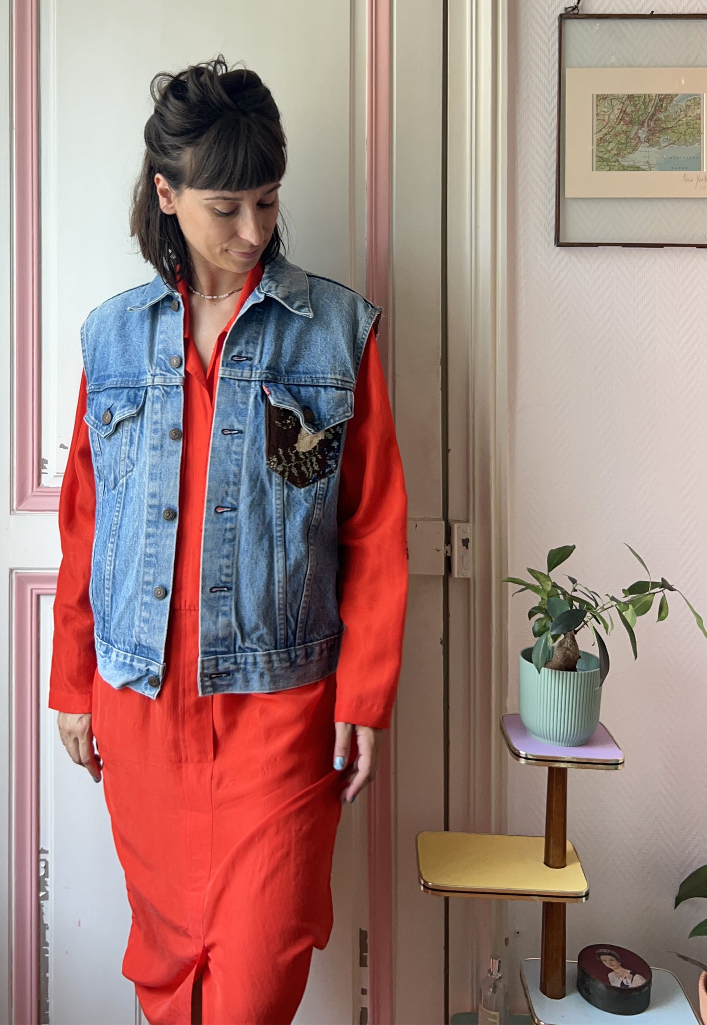 Upcycled Sleeveless Jacket Bouquet (L)