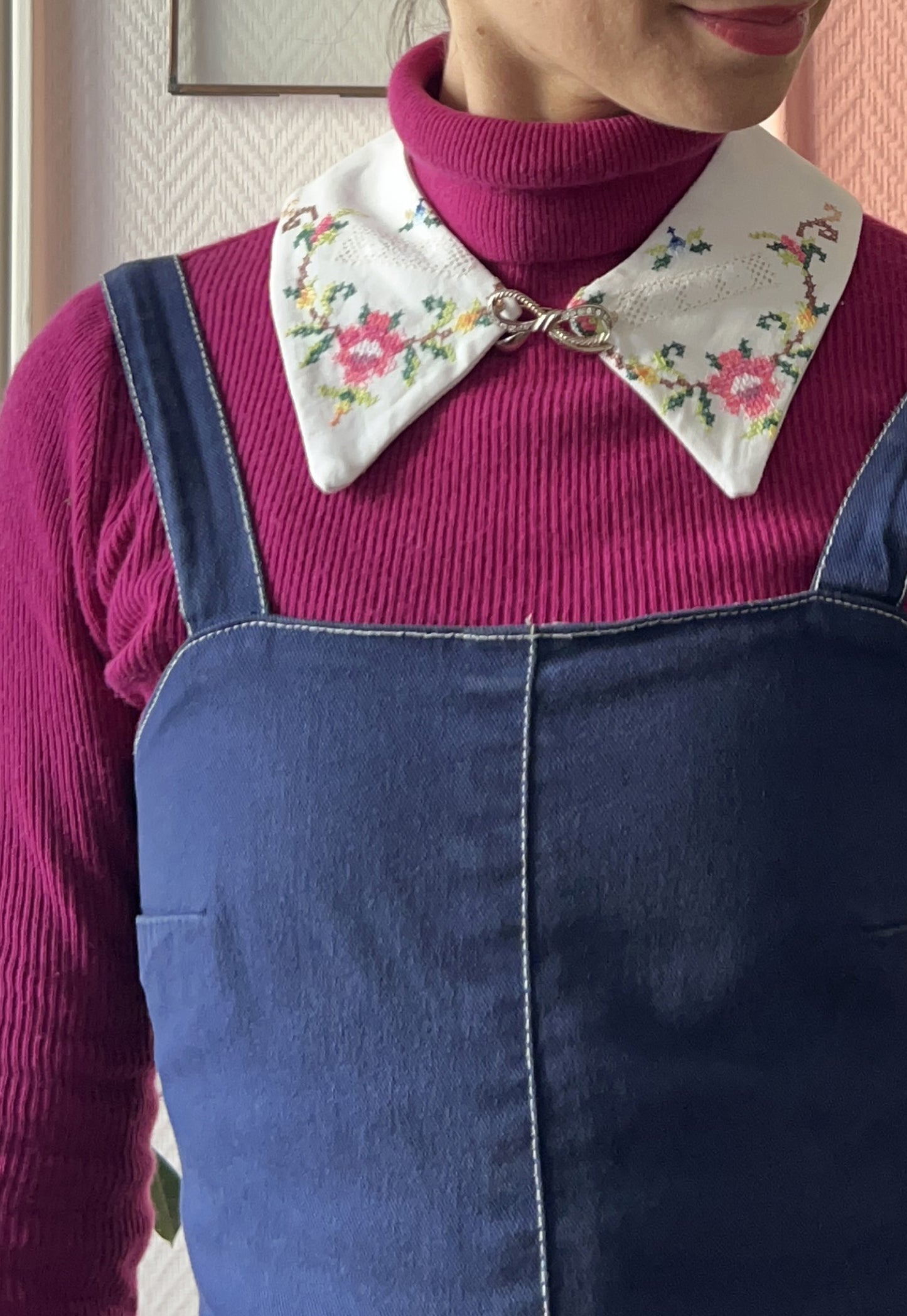 Upcycled detachable collar Simone