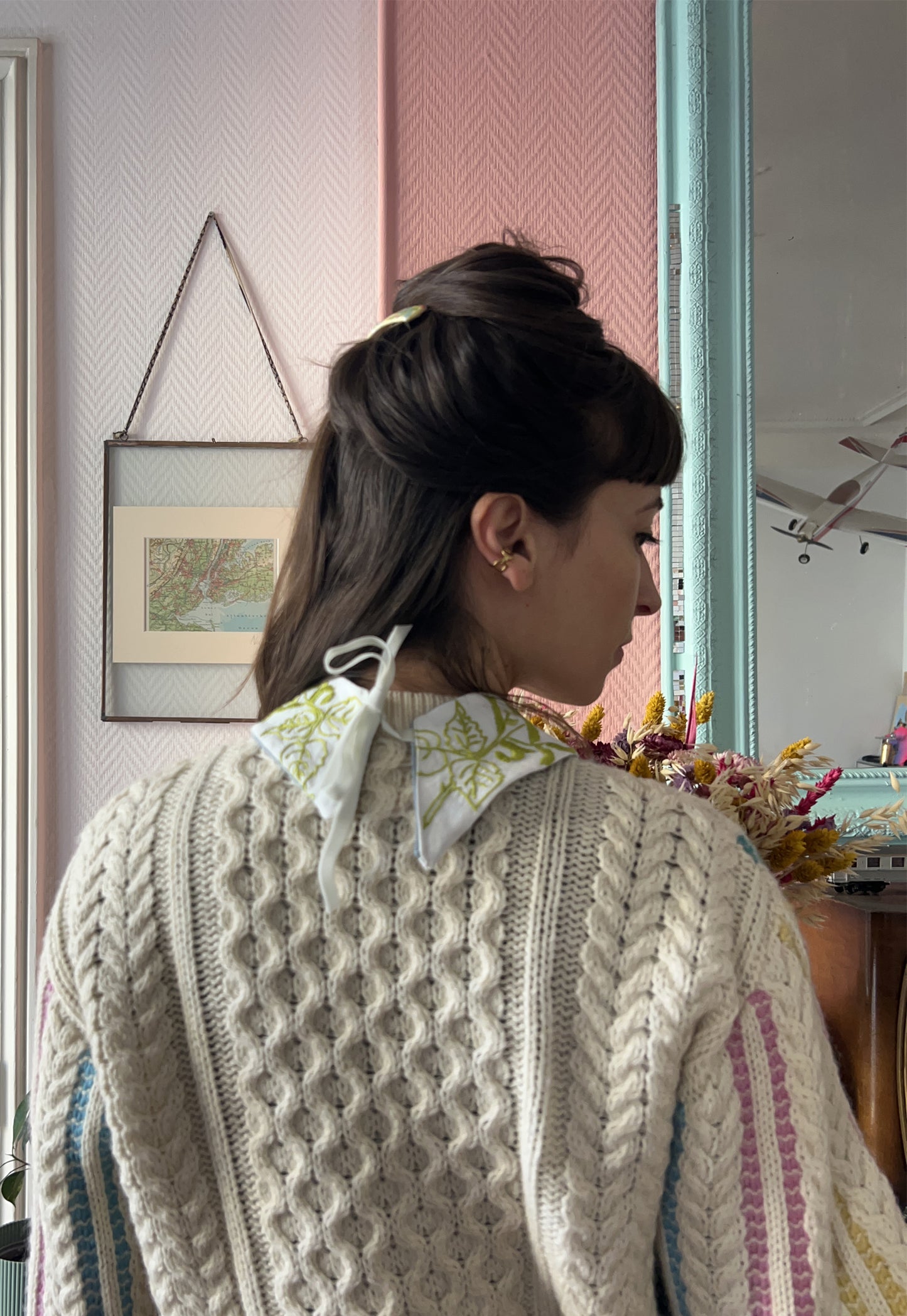 Upcycled detachable collar Simone