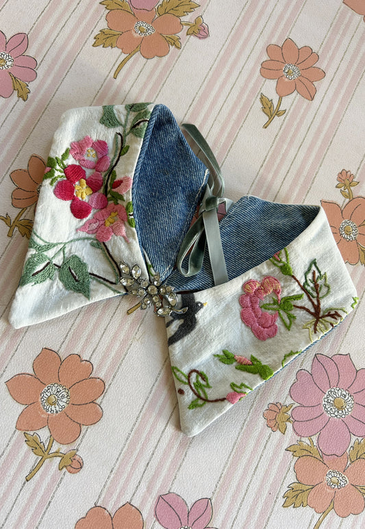 Upcycled detachable collar Simone