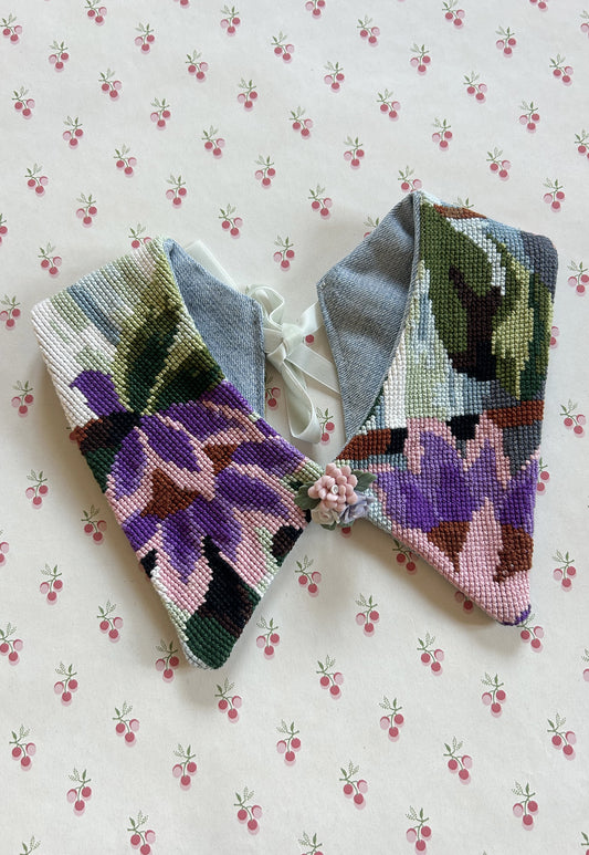 Upcycled detachable collar Simone