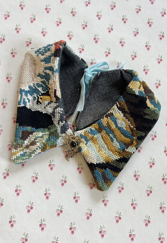 Upcycled detachable collar Simone