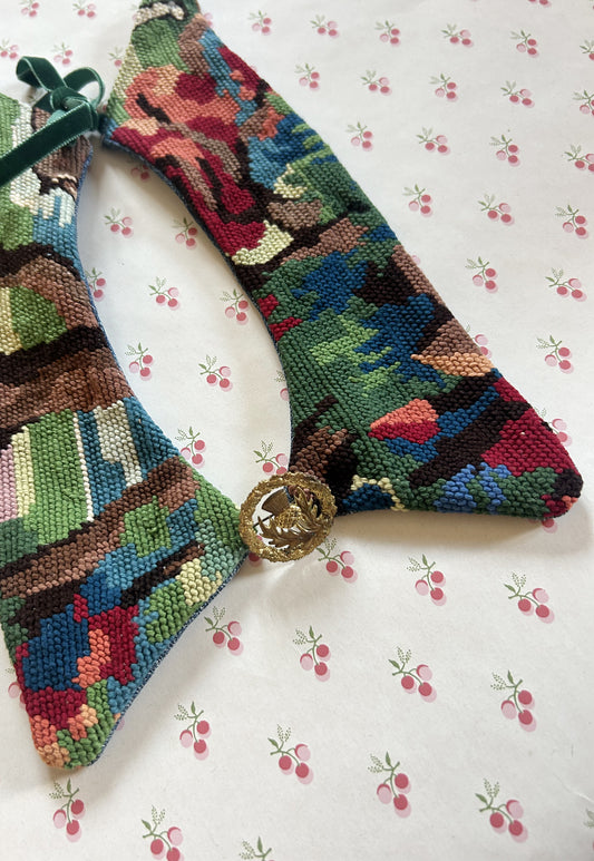 Upcycled detachable collar Simone