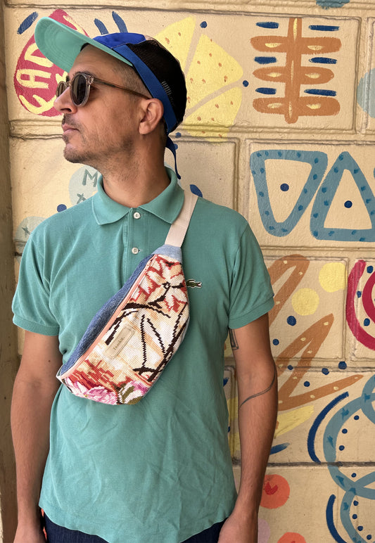 Upcycled bum bag Joe