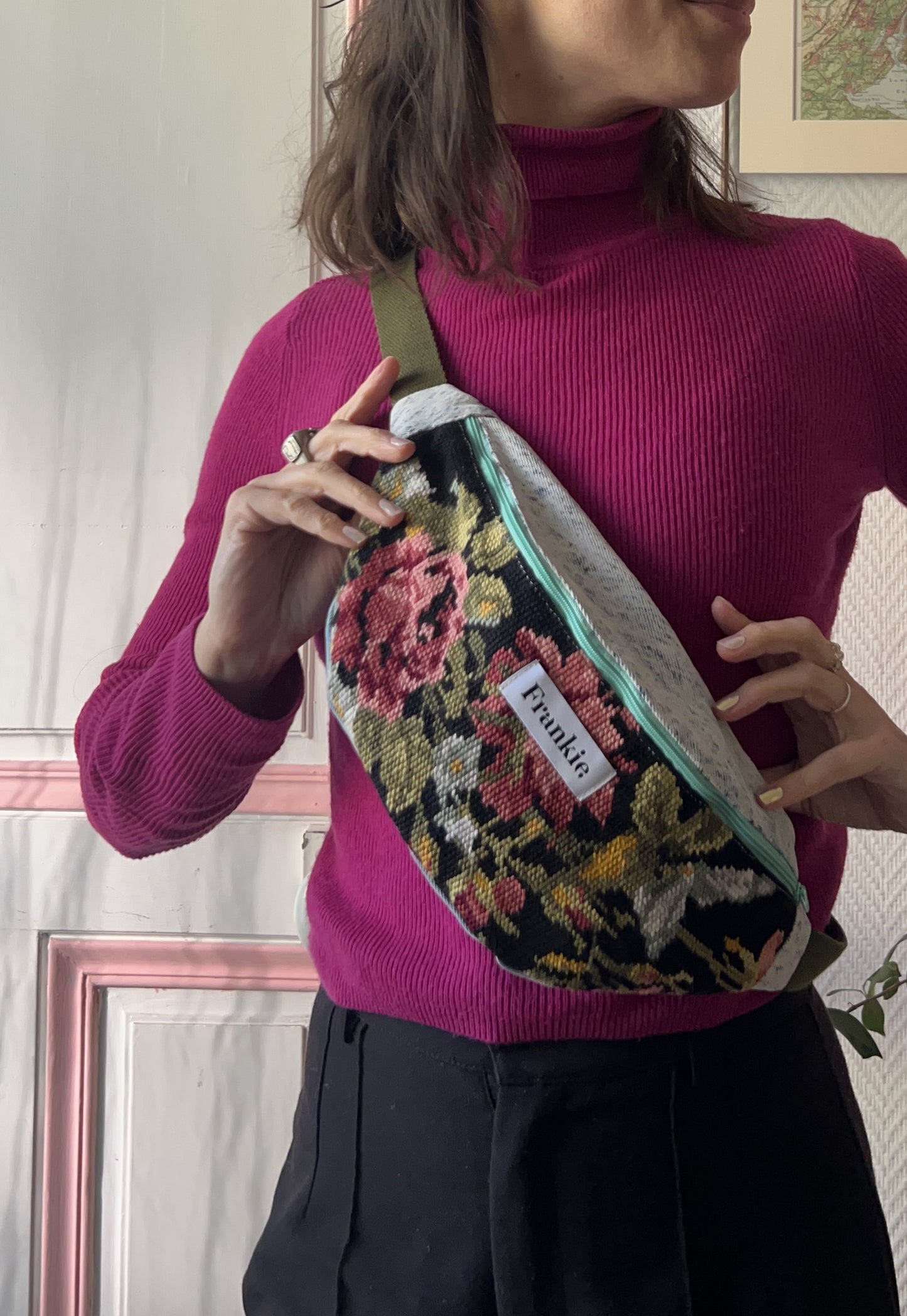 Upcycled bum bag Joe