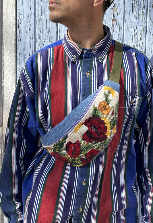 Upcycled bum bag Joe