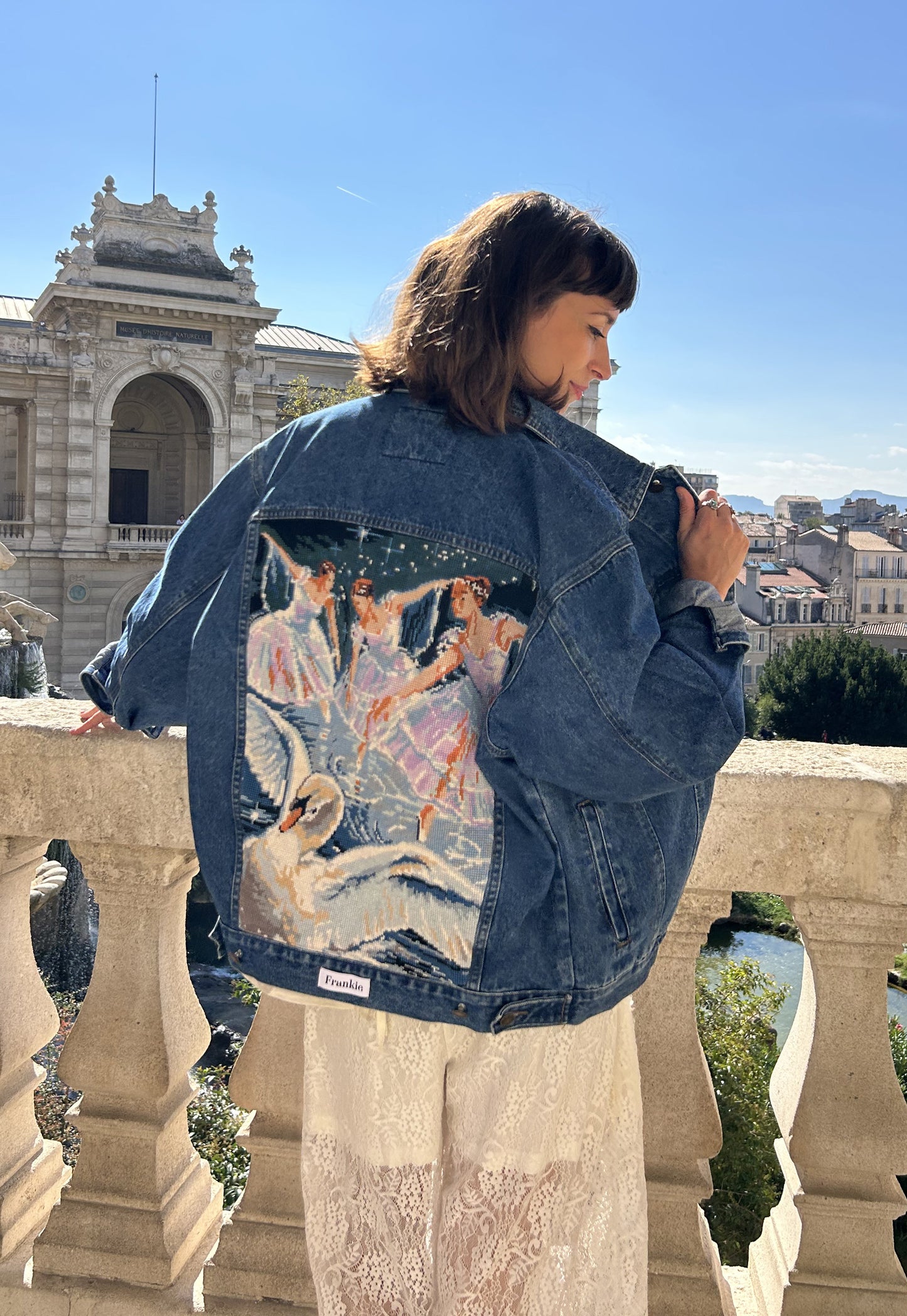 Upcycled jacket Swan Lake (XL)