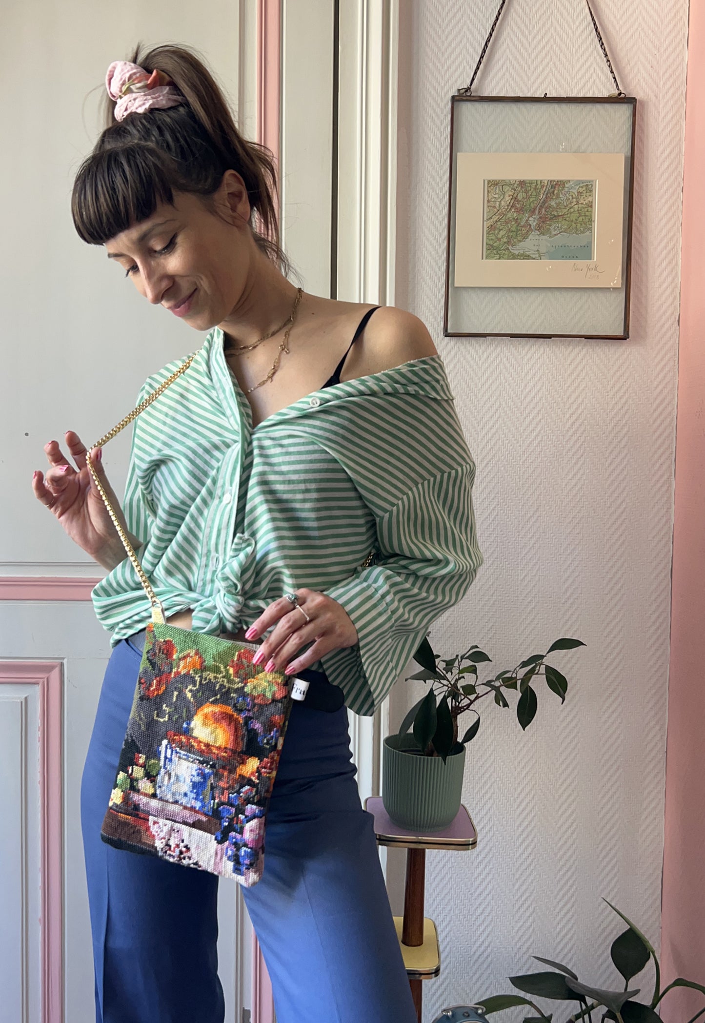 Upcycled chain bag Colette