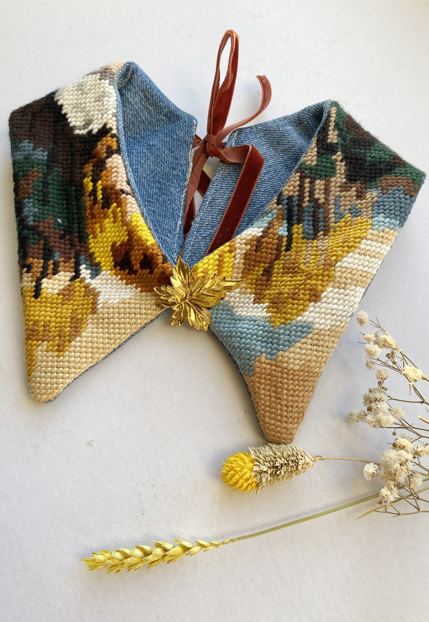 Upcycled detachable collar Simone