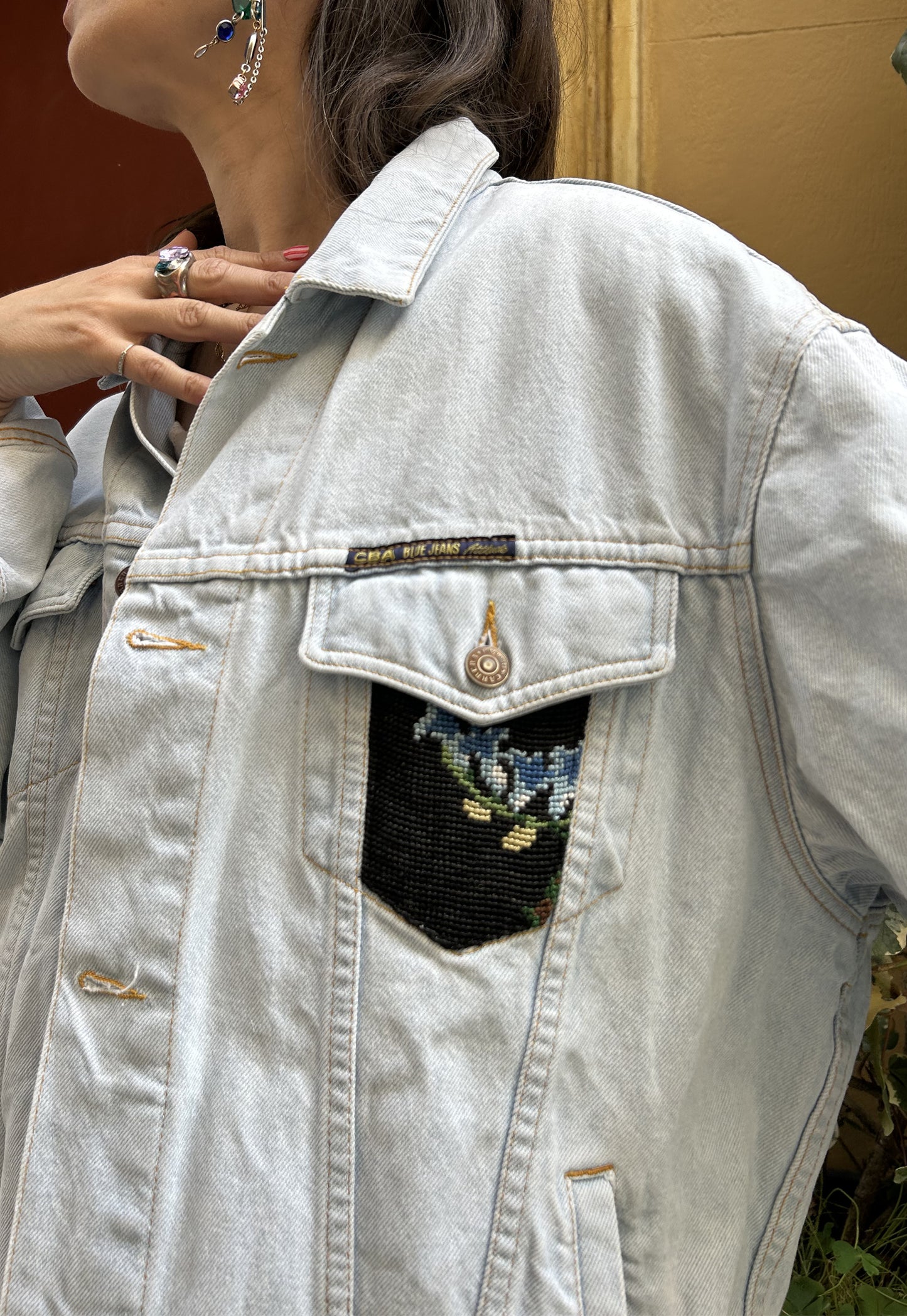 Upcycled jacket wild roses (L/XL)