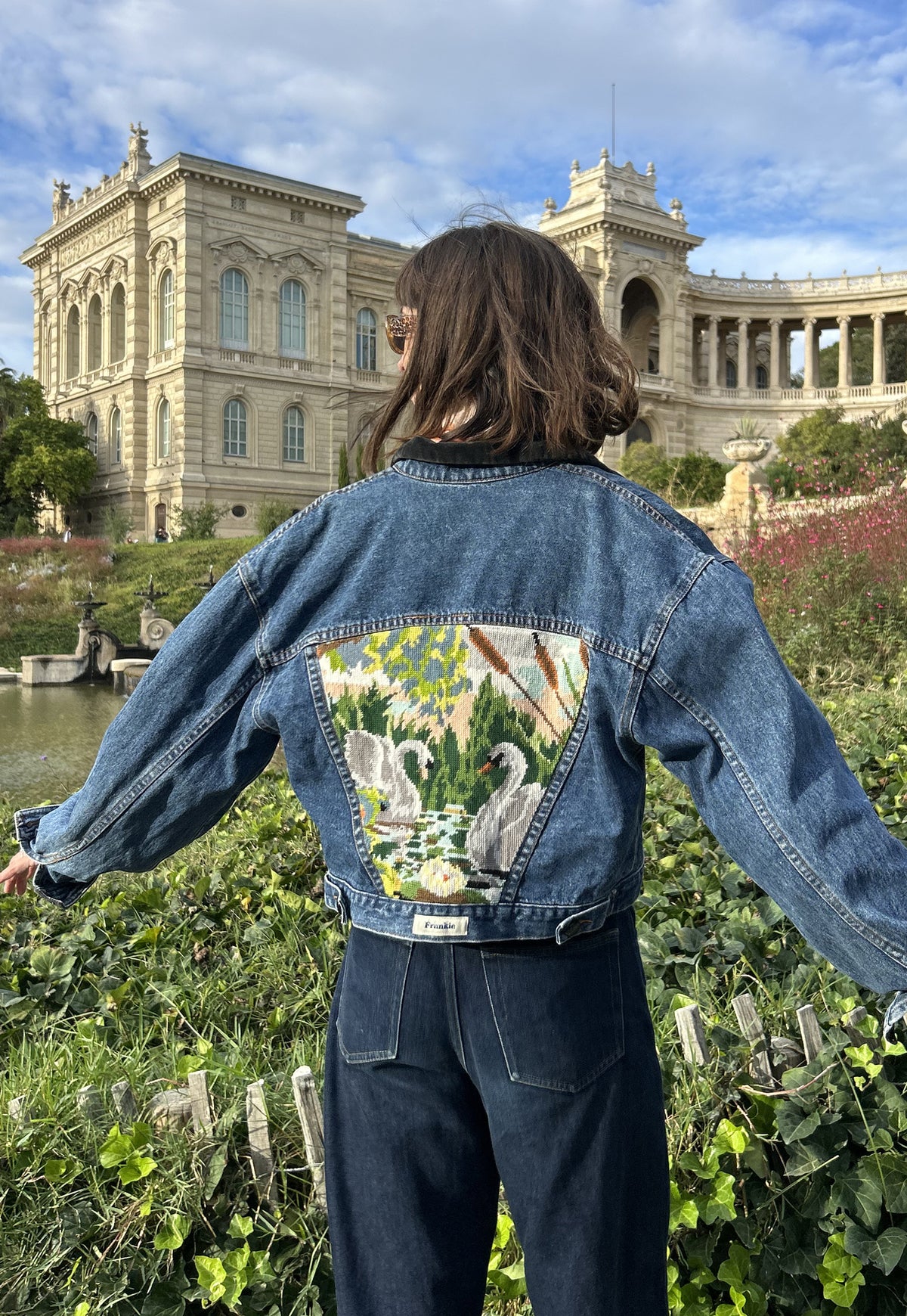 Upcycled jacket Swans (S/M)